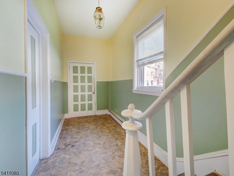 115 Madison Ave Property Photo 14
