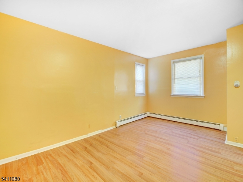 115 Madison Ave Property Photo 22