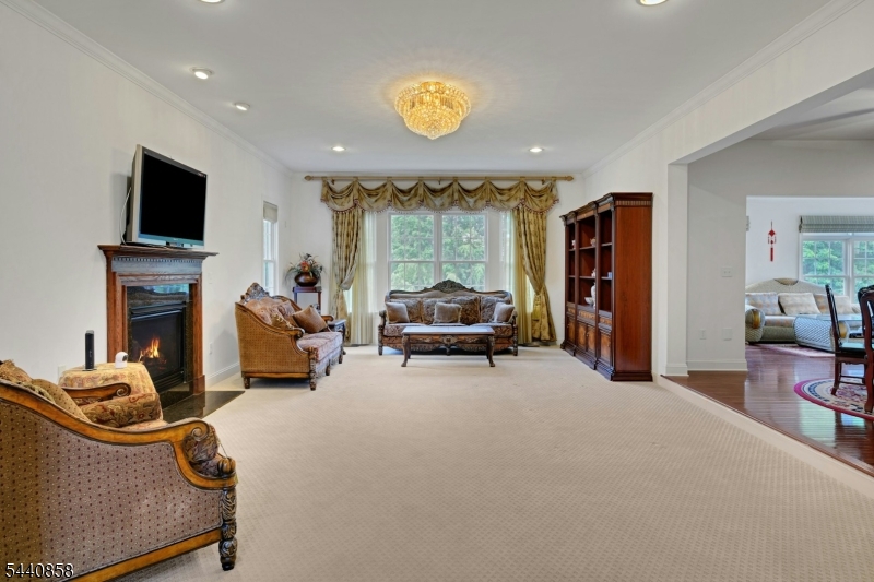 11 Skyview Ter Property Photo 6