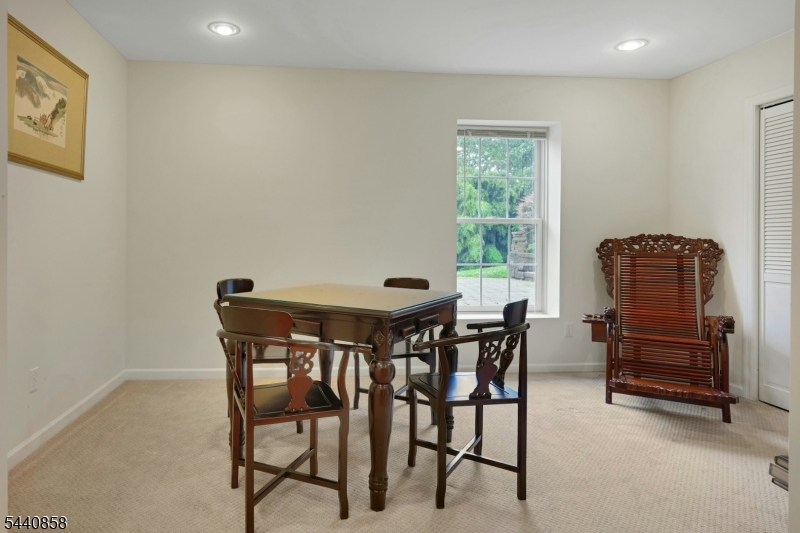 11 Skyview Ter Property Photo 30