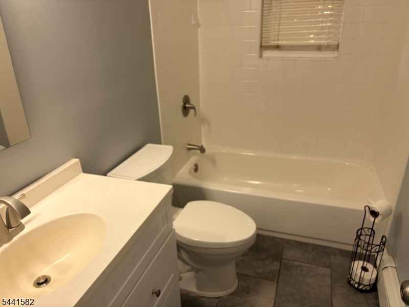 28 Deanna Dr Apt 57 57 Property Photo 11