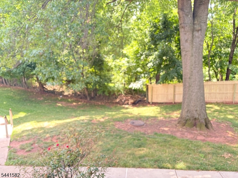 28 Deanna Dr Apt 57 57 Property Photo 13