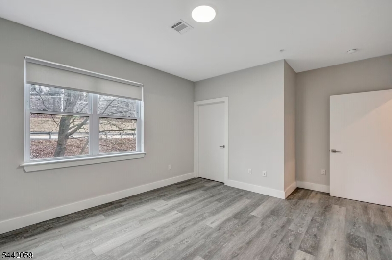 2 Flanders Rd 517 517 Property Photo 10