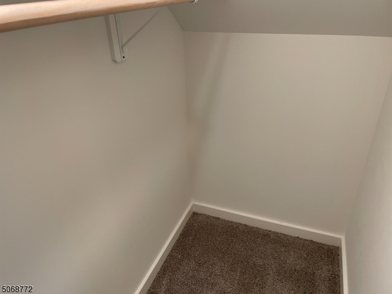 231 Elmer St Property Photo 14