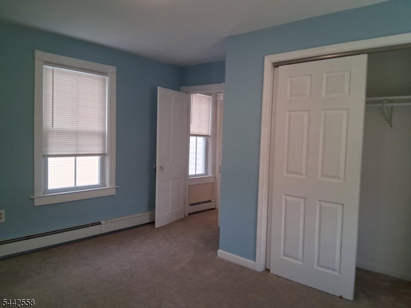 58 Thompson St Property Photo 13