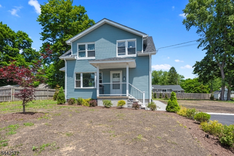 20 Corwin St Property Photo 1