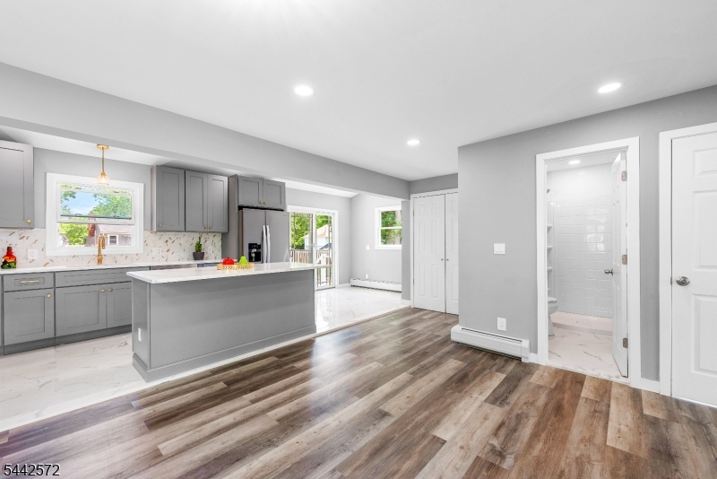20 Corwin St Property Photo 11