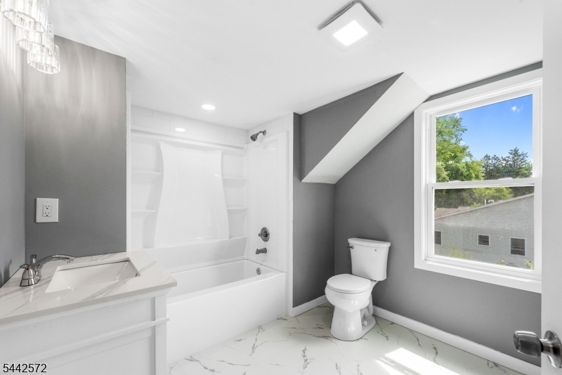 20 Corwin St Property Photo 15