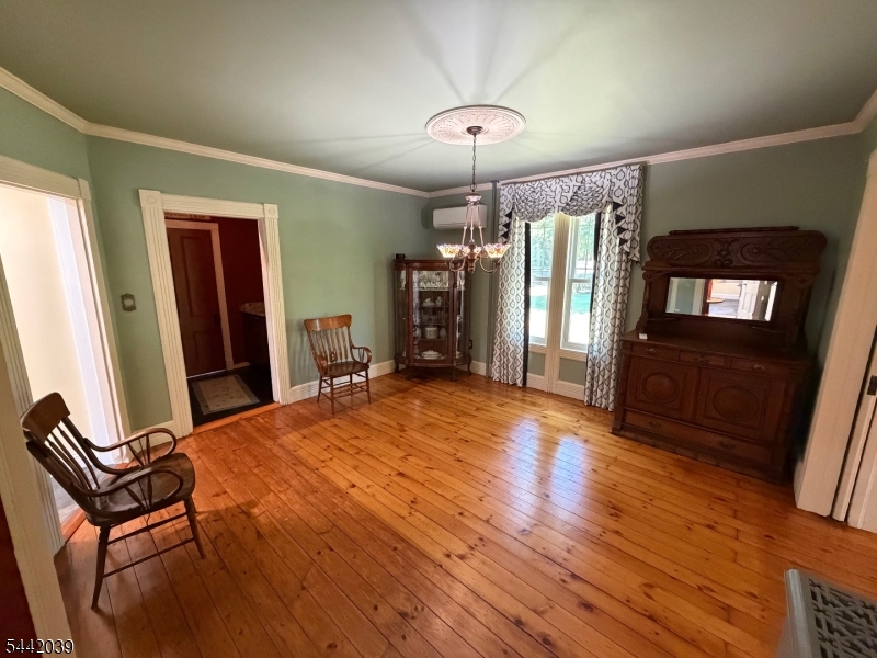 689 Bartley Rd Property Photo 15