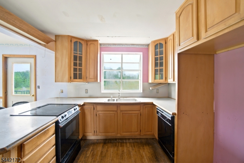 175 Wertsville Rd Property Photo 15