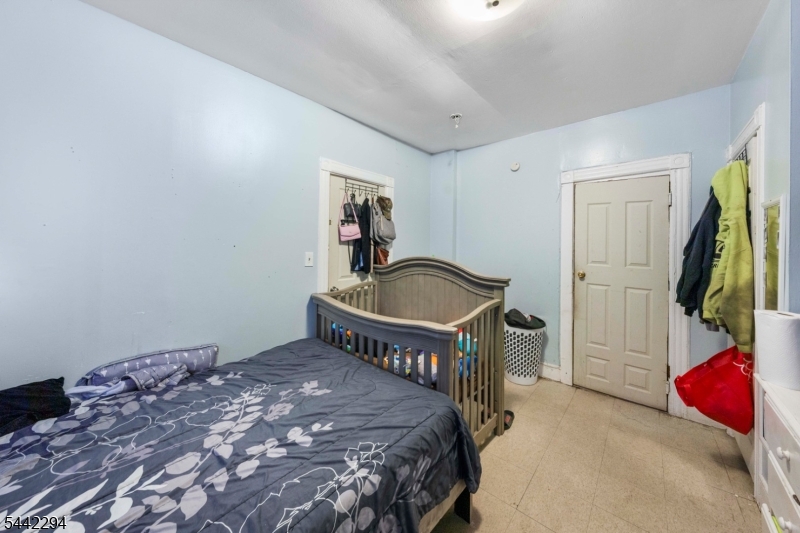 171 3rd St Property Photo 17