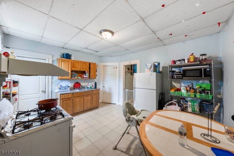 171 3rd St Property Photo 25