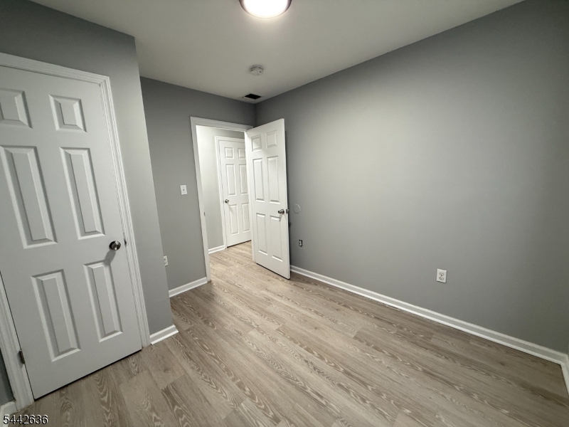 34 Auburn St 2 Property Photo 17