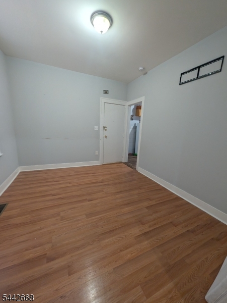 1409 Lexington Pl 1b Property Photo 2