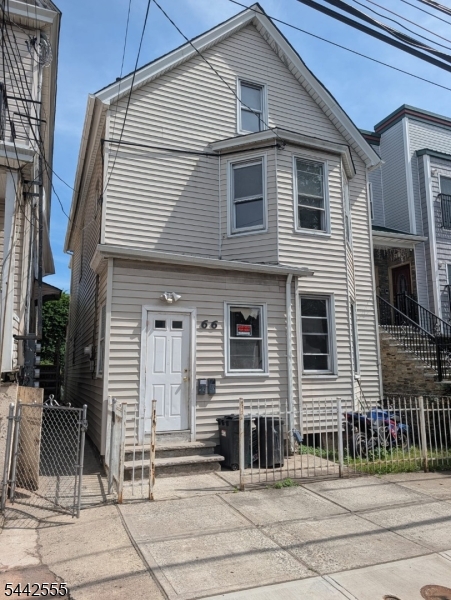 66 Erie St Property Photo 1