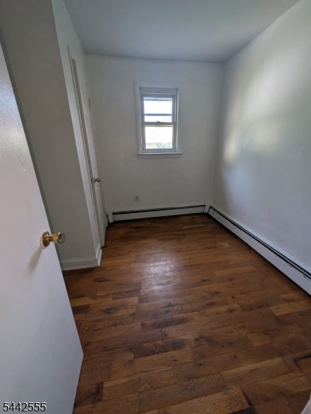 66 Erie St Property Photo 4
