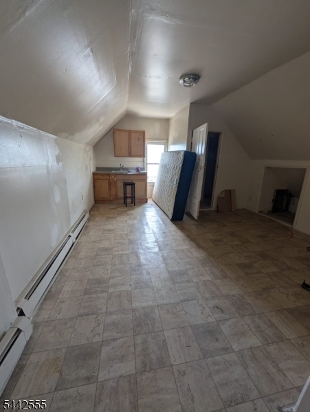 66 Erie St Property Photo 10