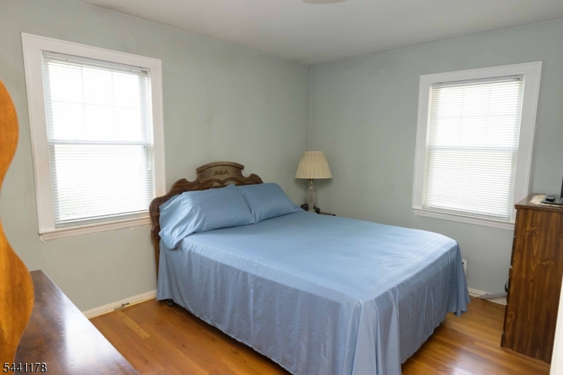 765 Grove St Property Photo 17
