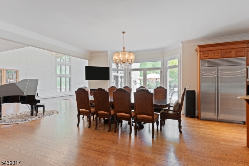 305 Green Rd Property Photo 17