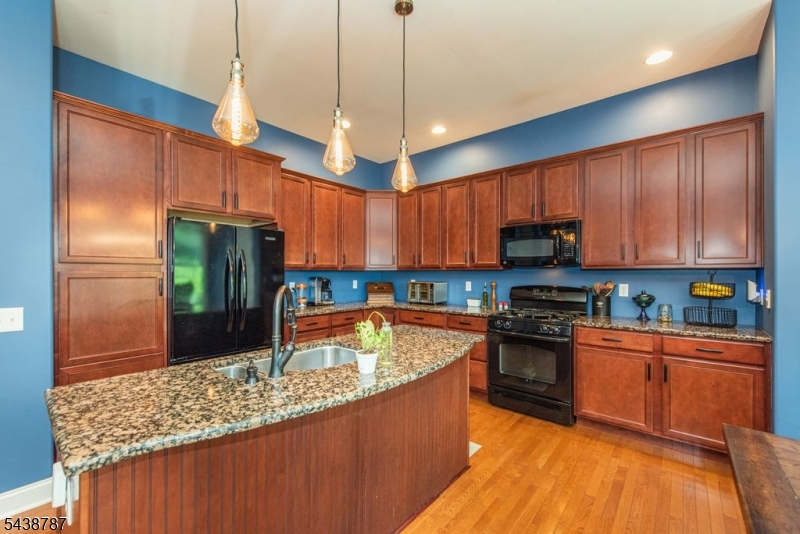 8 Bluffs Ct Property Photo 19