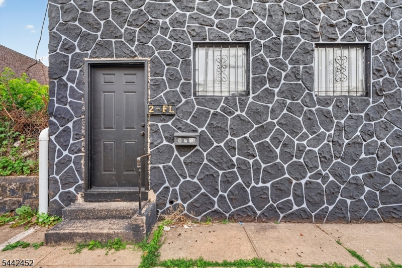 9 Morrell St Property Photo 2