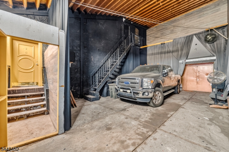 9 Morrell St Property Photo 36