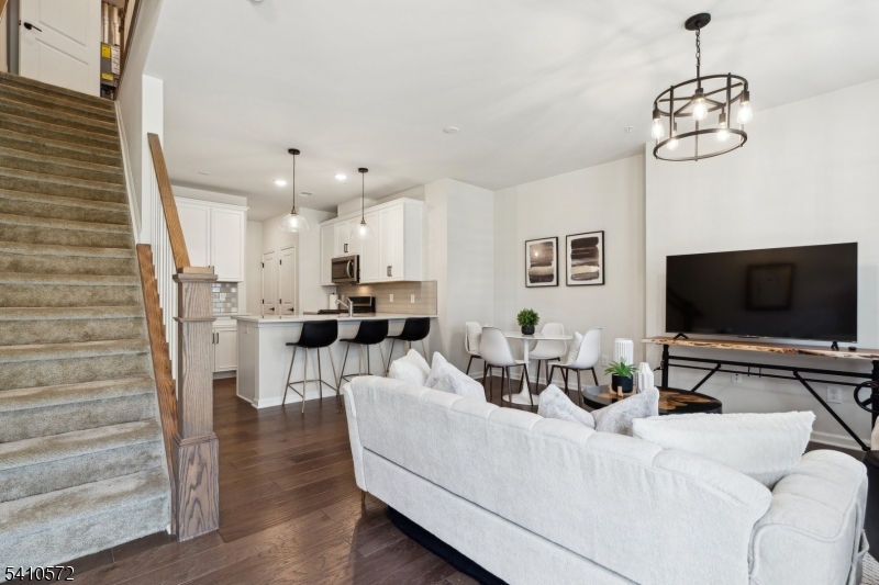 4 Sadie Cir Unit 4104 4104
