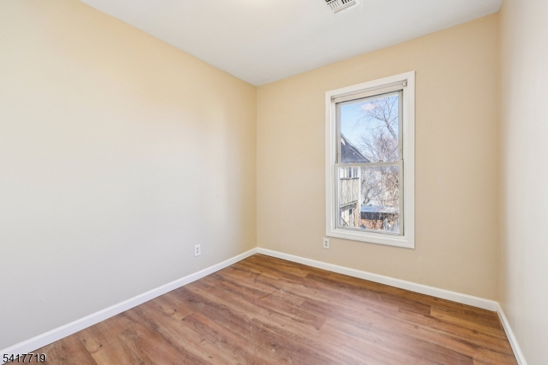 106 E Main St Property Photo 32