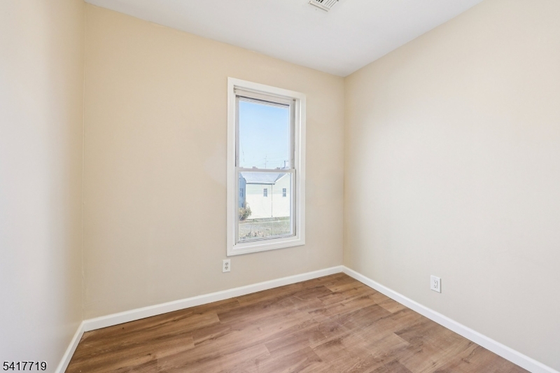 106 E Main St Property Photo 33