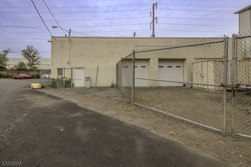 2 Pennsy Pl Property Photo 1