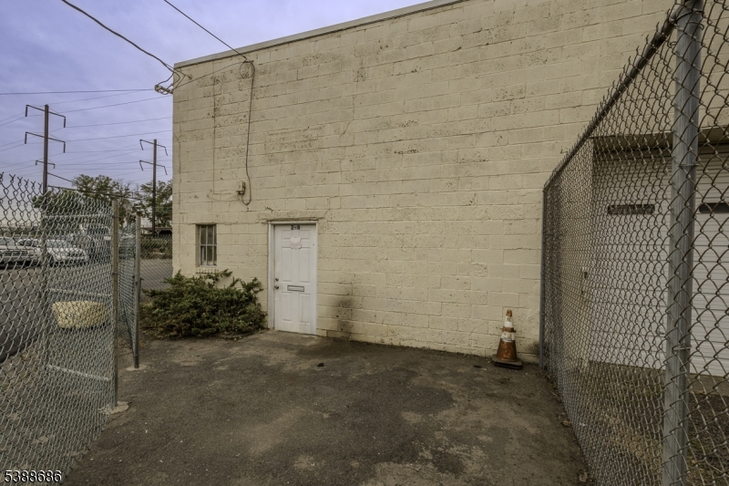 2 Pennsy Pl Property Photo 7