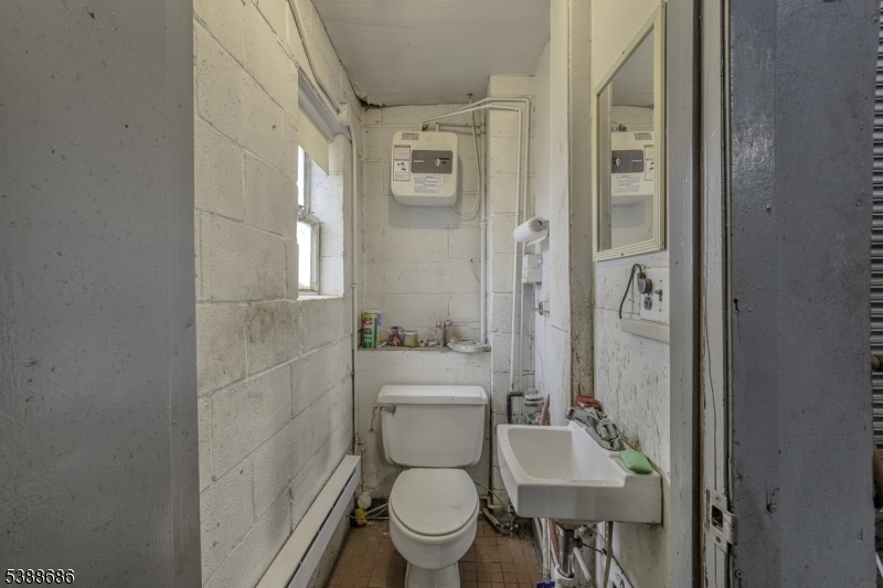 2 Pennsy Pl Property Photo 14