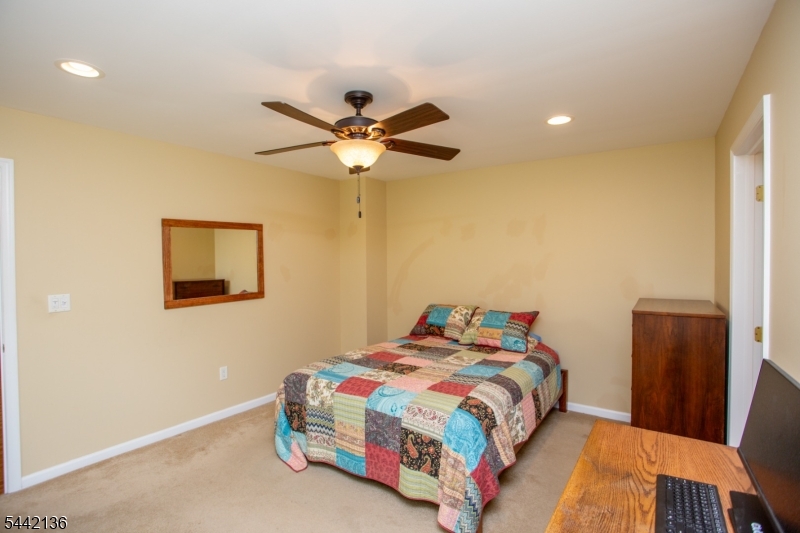 117 Circle Drive South Property Photo 17