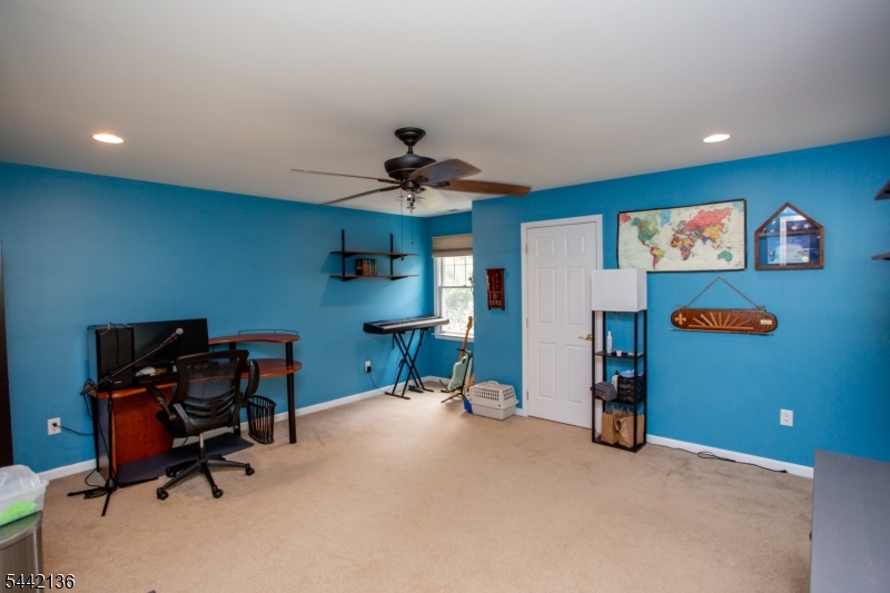 117 Circle Drive South Property Photo 21