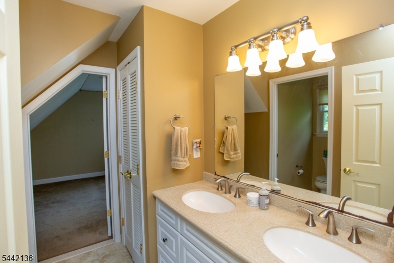 117 Circle Drive South Property Photo 27