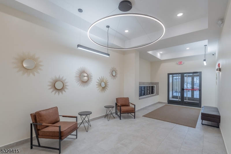 1026 Stuyvesant Ave 407 Property Photo 11