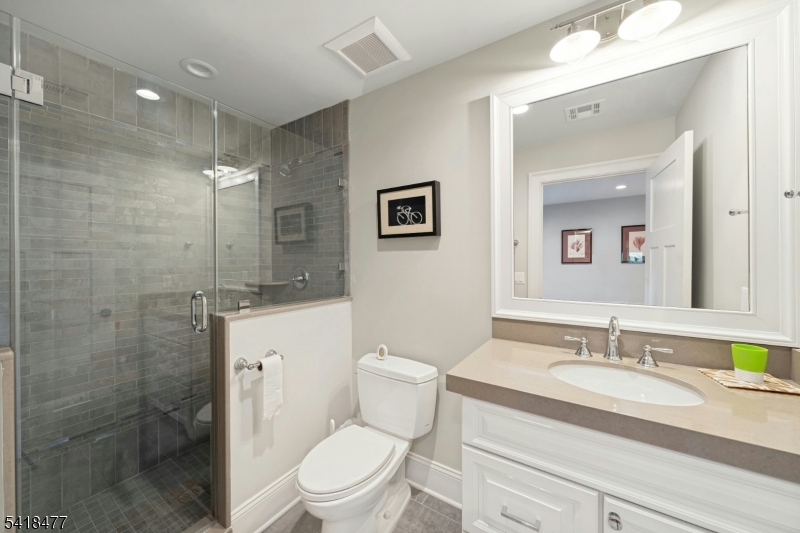 20 Sylvan Way Property Photo 22
