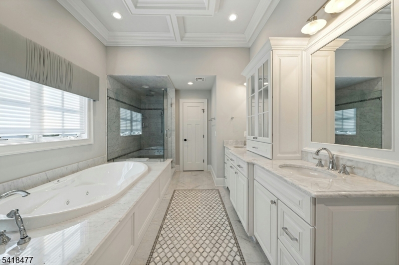 20 Sylvan Way Property Photo 27