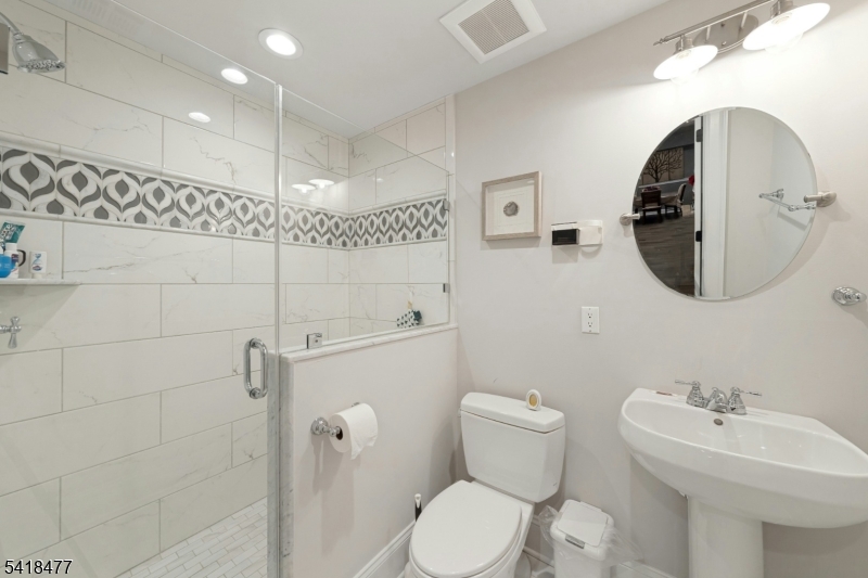 20 Sylvan Way Property Photo 31