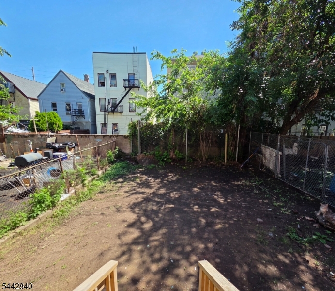 34 Vreeland Ave 1 Property Photo 7