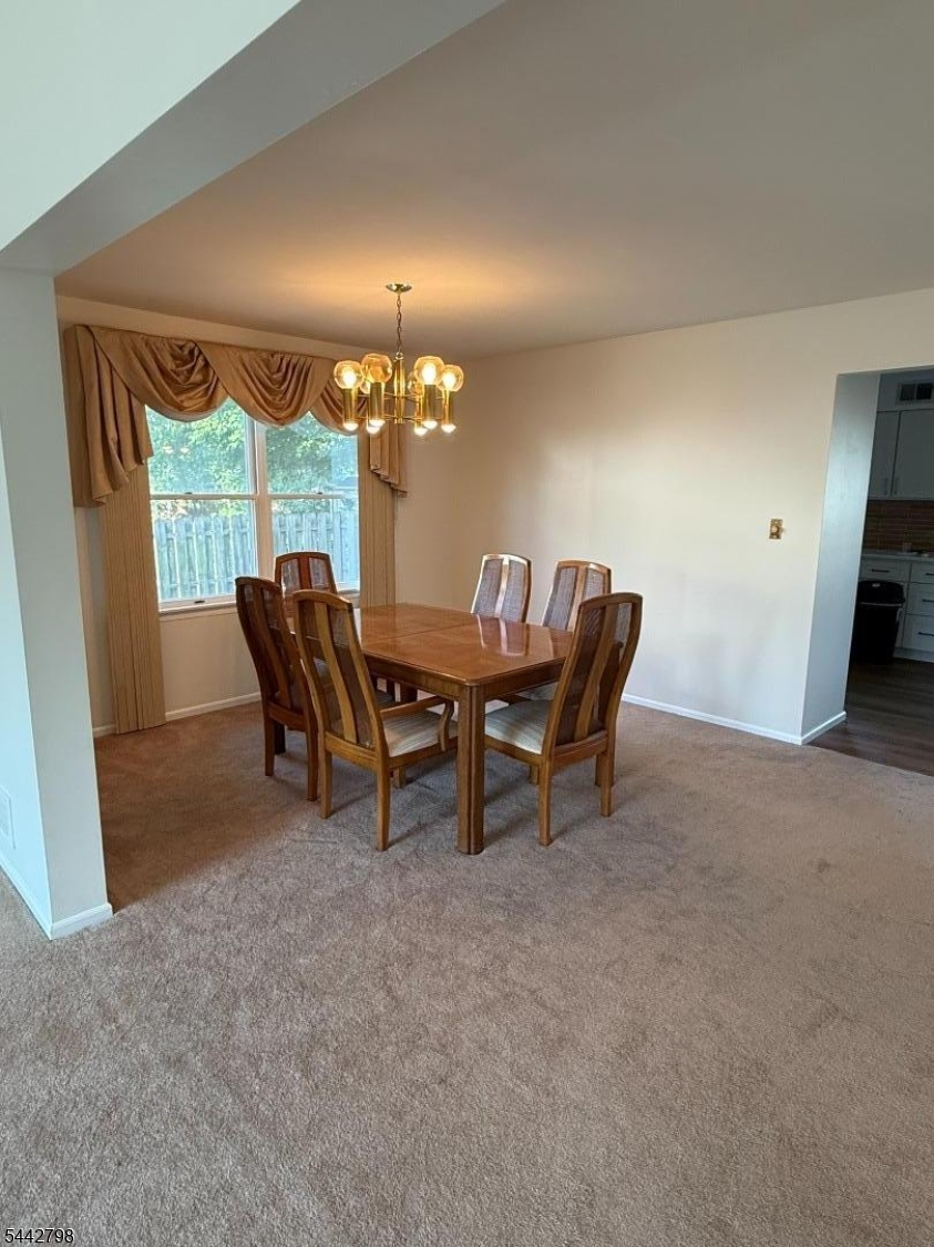 335 Saint Marks Ave Property Photo 10