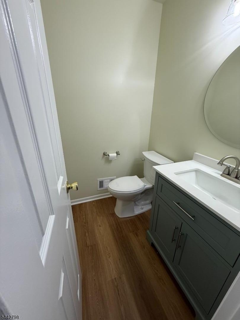 335 Saint Marks Ave Property Photo 16