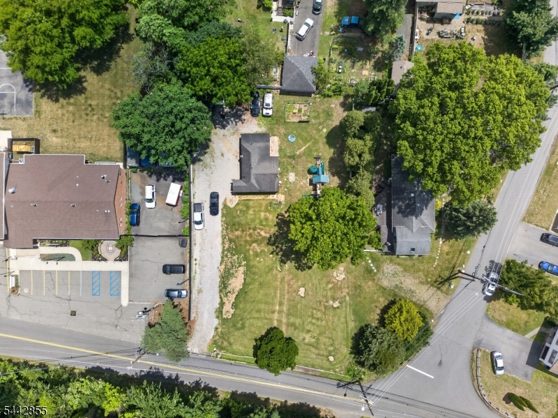 57 Pine Brook Rd Property Photo 17