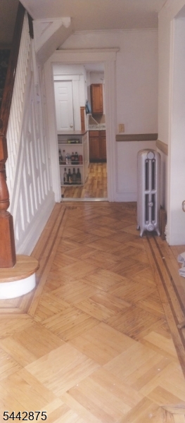 46 Sanford St Property Photo 5