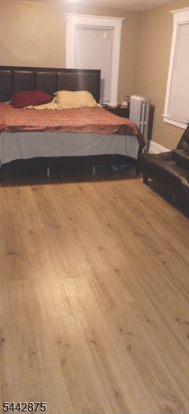 46 Sanford St Property Photo 9