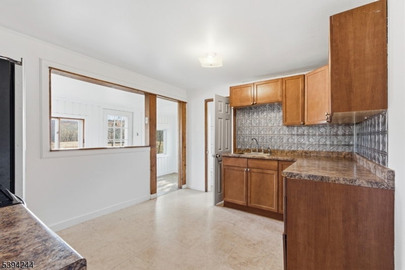 111 County Road 645 Property Photo 6