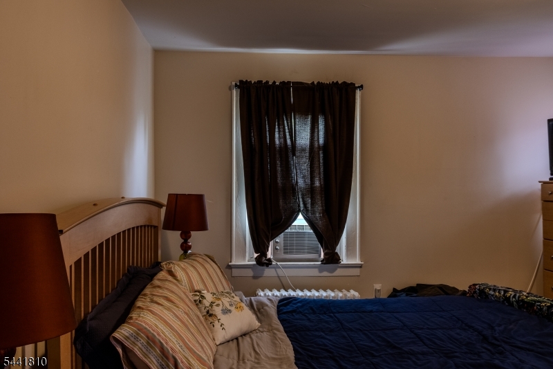 1074 Rose St Property Photo 14