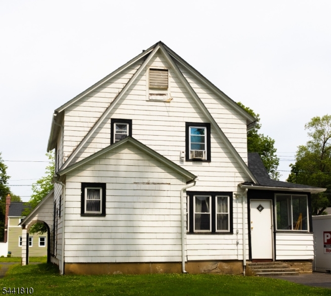 1074 Rose St Property Photo 19