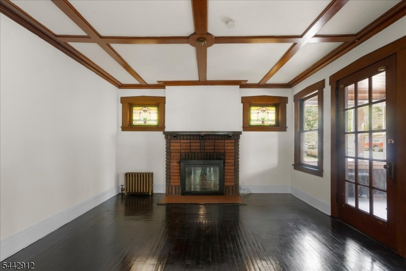 191 Brown Ave Property Photo 11