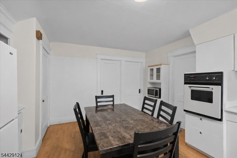 191 Brown Ave Property Photo 15
